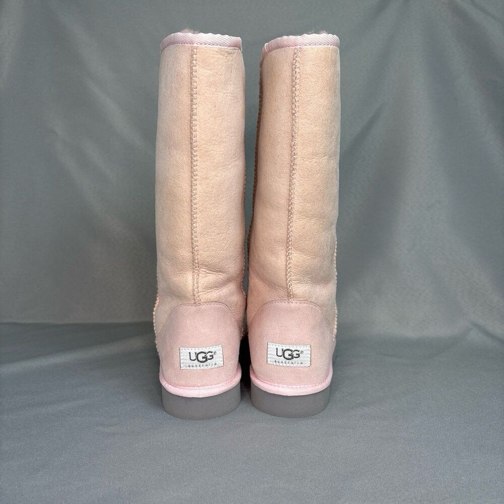 Womens 8 Classic Tall UGG Boots Baby Pink Retired Collectors Extremely Rare Cond - Picture 8 of 12